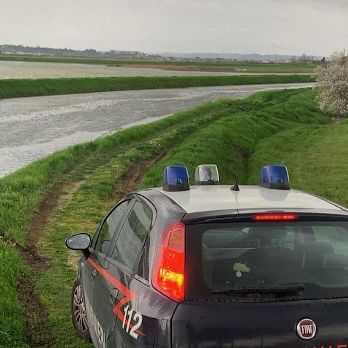 Carabinieri, fiume<br />&copy; Carabinieri