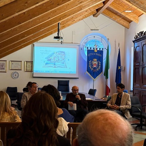 Salotto letterario<br />&copy; Maria Abate