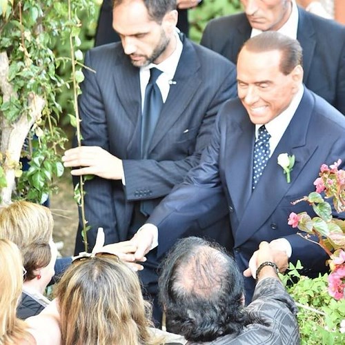 Nel 2017 l’ultima visita di Berlusconi a Ravello: «Vinceremo noi le elezioni!». E così fu…