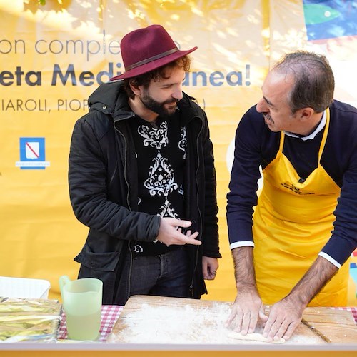 Pollica celebra i 15 anni della Dieta Mediterranea Patrimonio UNESCO con una tavolata di 500 posti