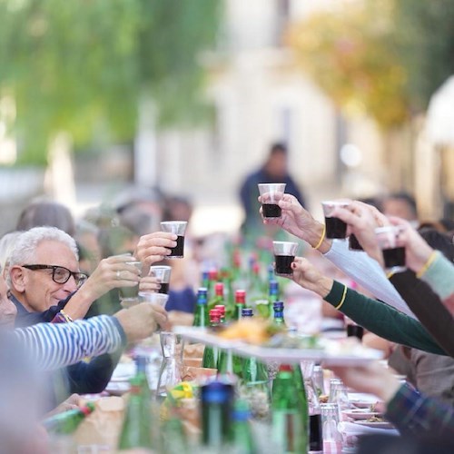 Pollica celebra i 15 anni della Dieta Mediterranea Patrimonio UNESCO con una tavolata di 500 posti