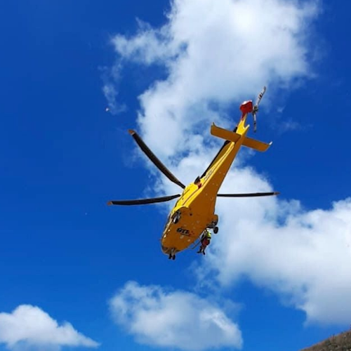 Positano, altro incidente sul Sentiero degli Dei: elicottero in soccorso di escursionista 