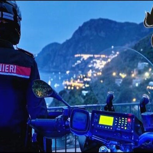 Carabinieri a Positano<br />&copy; Carabinieri Salerno