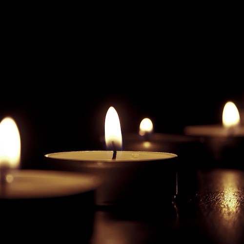 Candele<br />&copy; kyasarin Su pixabay