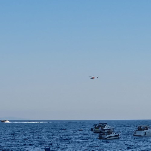 Elicottero cerca disperso nel mare di Cetara <br />&copy;