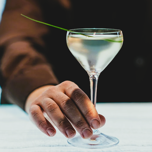 «Ti va un drink?», poi la violenza a Sorrento: arrestato 32enne a Marsala<br />&copy; Foto da Pexels