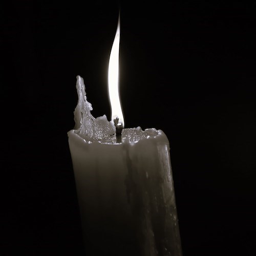 Tragedia a Baronissi, 19enne si toglie la vita.
