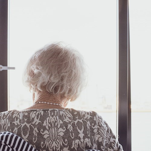 Violenta una 90enne con un’asta di legno: orrore nel Bresciano<br />&copy; sabinevanerp